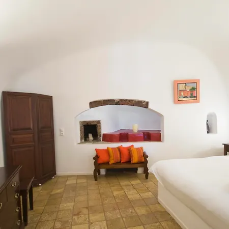 Pantelia 4* Fira (Santorini)