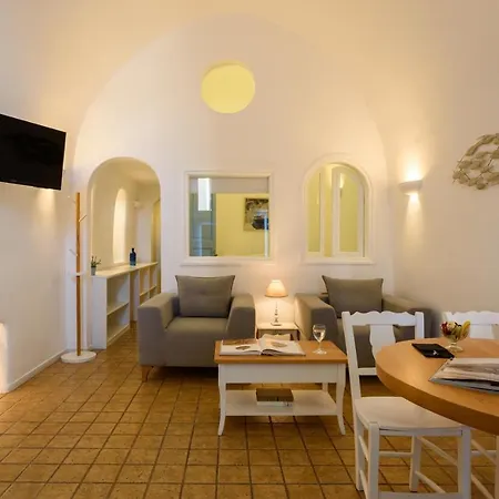 Pantelia 4* Fira (Santorini)