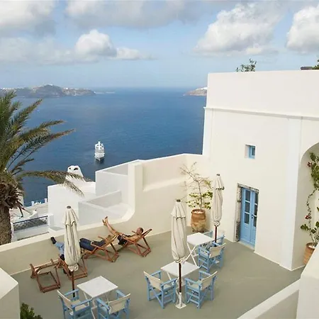 Pantelia Aparthotel 4*