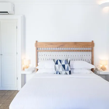 Aparthotel Pantelia