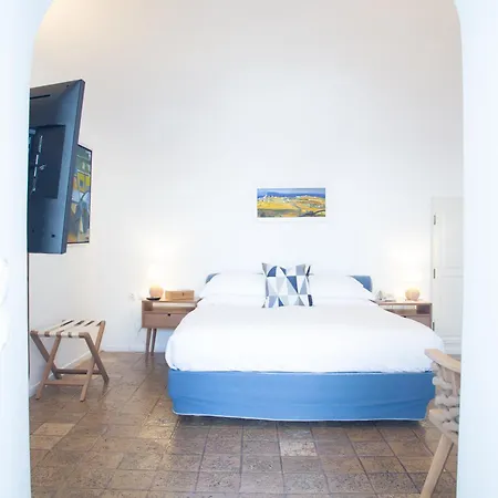 Pantelia Aparthotel 4*