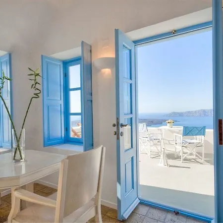Pantelia Aparthotel