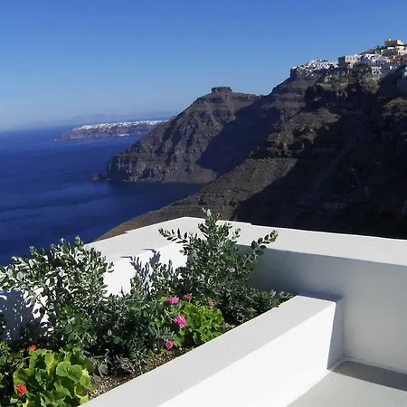 Aparthotel Pantelia Fira (Santorini)