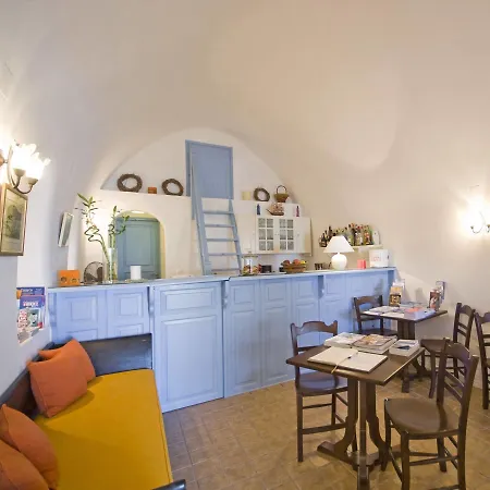 Pantelia 4*