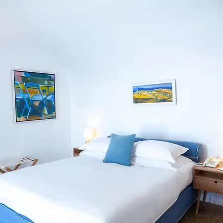 판텔리아 스위트 4*