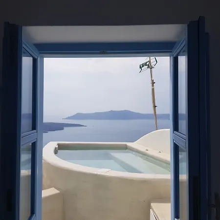 판텔리아 스위트 아파트호텔 4*