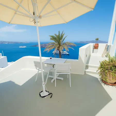 Pantelia Fira (Santorini)