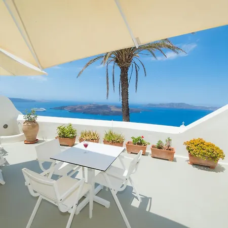 Pantelia Lejlighedshotel 4*