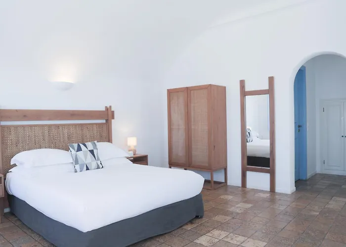 Pantelia Apart-hotel