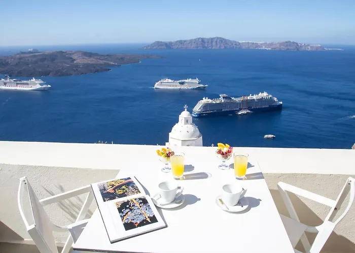 Pantelia Fira (Santorini)