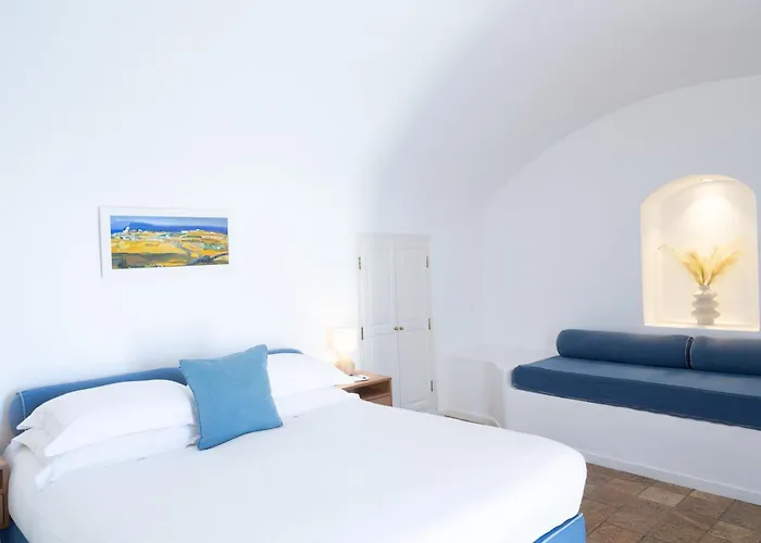 Apart-hotel Pantelia 4*