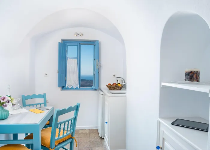 Pantelia Fira (Santorini)