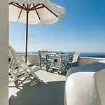 Pantelia Appart hôtel 4*