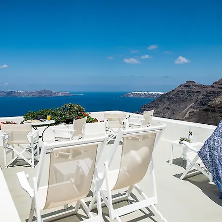 Pantelia Fira (Santorini)