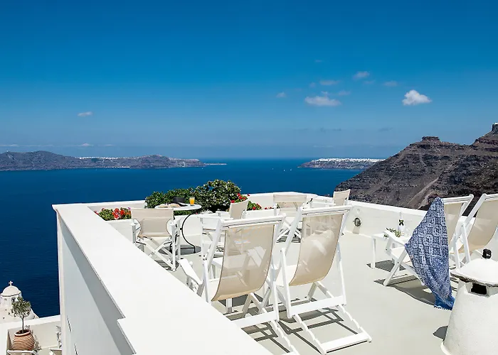 Aparthotel Pantelia 4*