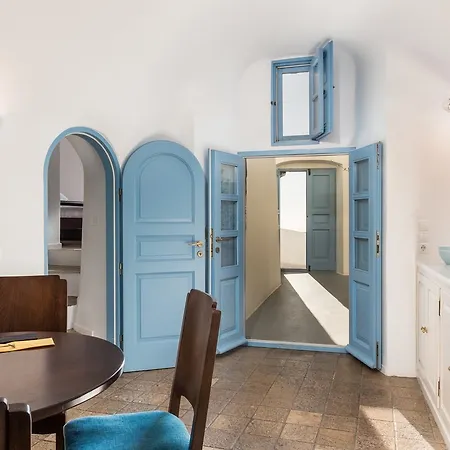 Pantelia Hotel apartamentowy 4*